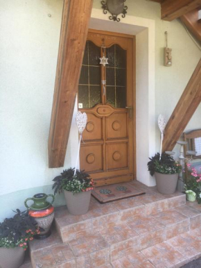 Отель Ferienwohnung Renate, Арнольдштайн